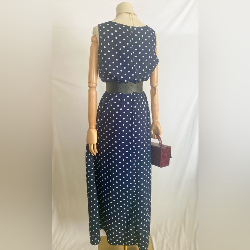 VINTAGE 1980'S ‘PRETTY WOMAN’ SLEEVELESS HIGH NECK POLKA DOT MAXI DRESS - Picture 5 of 6